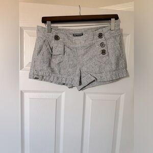 Fashionable Express Shorts, Size 2, Heather Gray